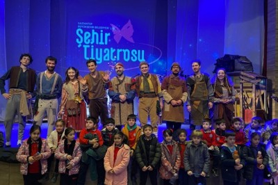 Gaziantep’te Sanat Sokağa Taştı: Mahalle Tiyatrolarıyla Gençlik Sahneye Çıkıyor